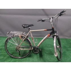 BATAVUS Europe..rama 57cm..Shimano ALIVIO 3/9..